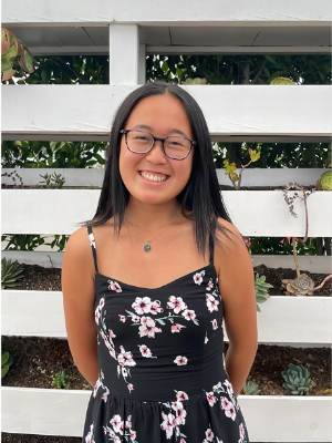 Xinyue (Cindy) Zhang ’25.